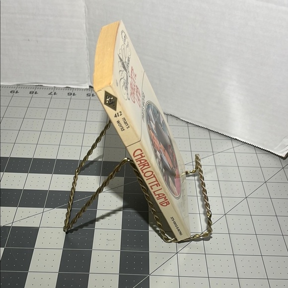 Charlotte Lamb 'Man's World' Harlequin Book - Picture 2 of 7